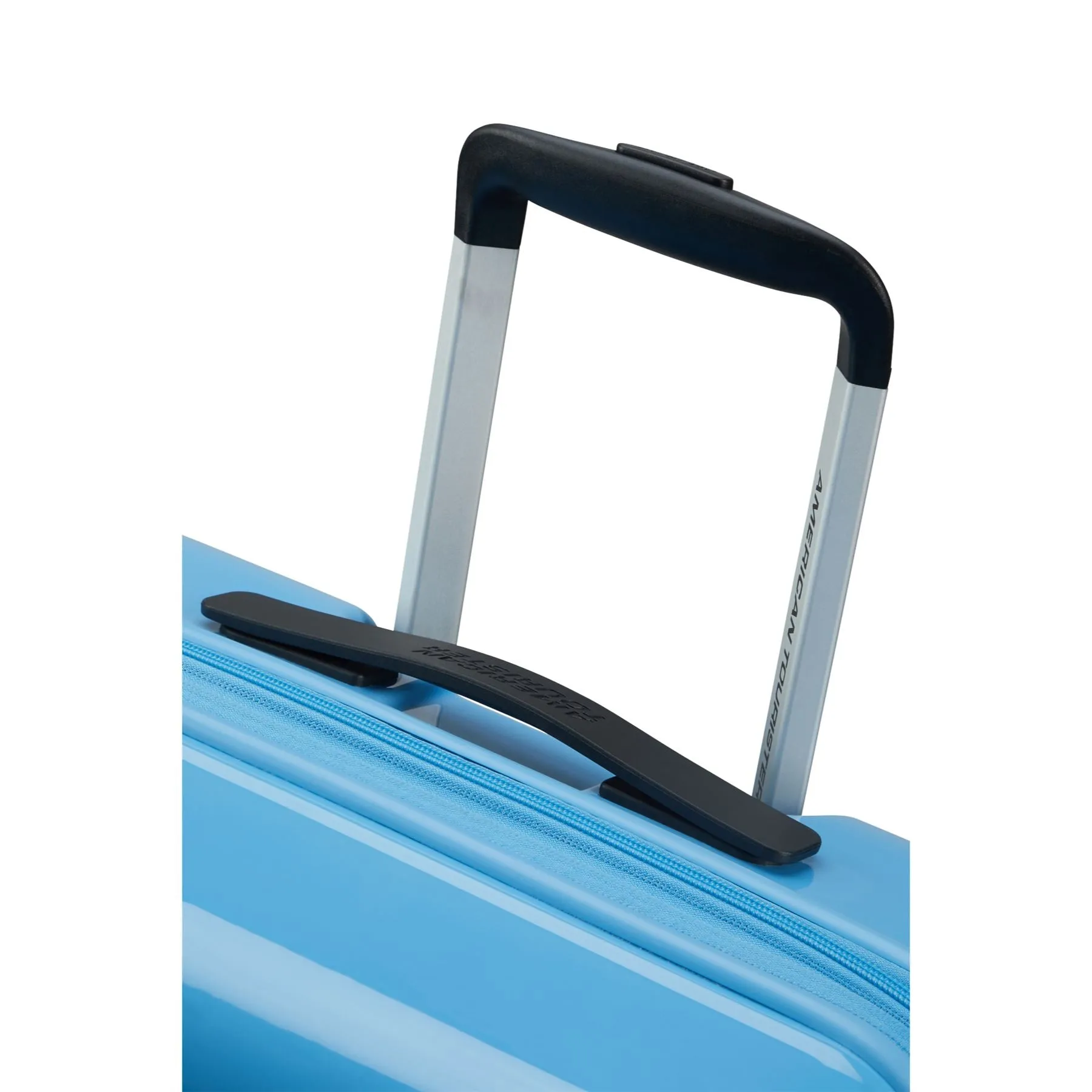 American Tourister Flashline Spinner