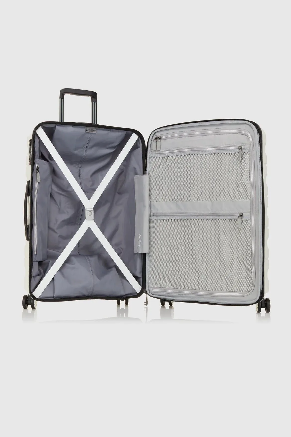 Antler - Lincoln Large 80cm Hardside 4 Wheel Suitcase - White