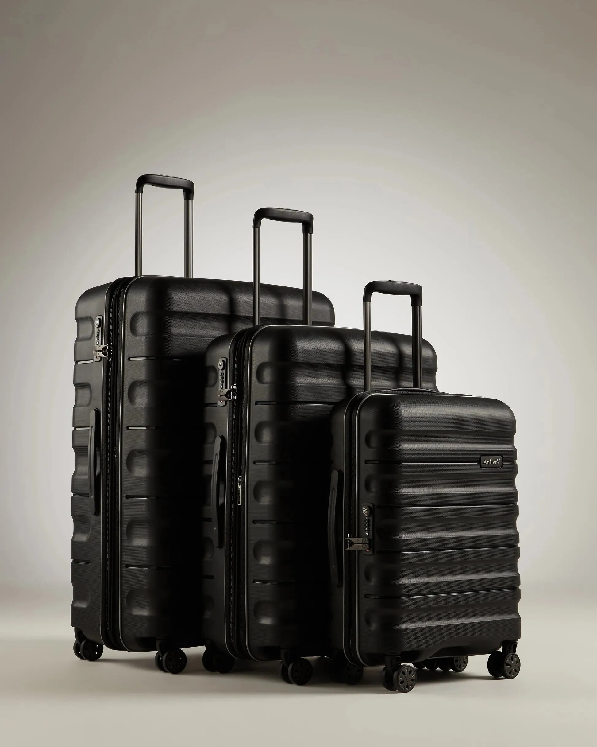 Antler - Lincoln Set of 3 Suitcases 56cm/68cm/80cm