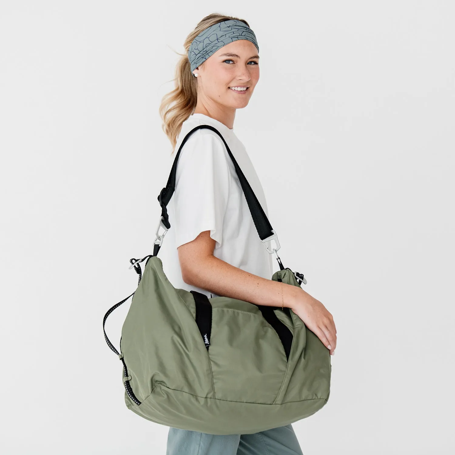 Aruna Duffel