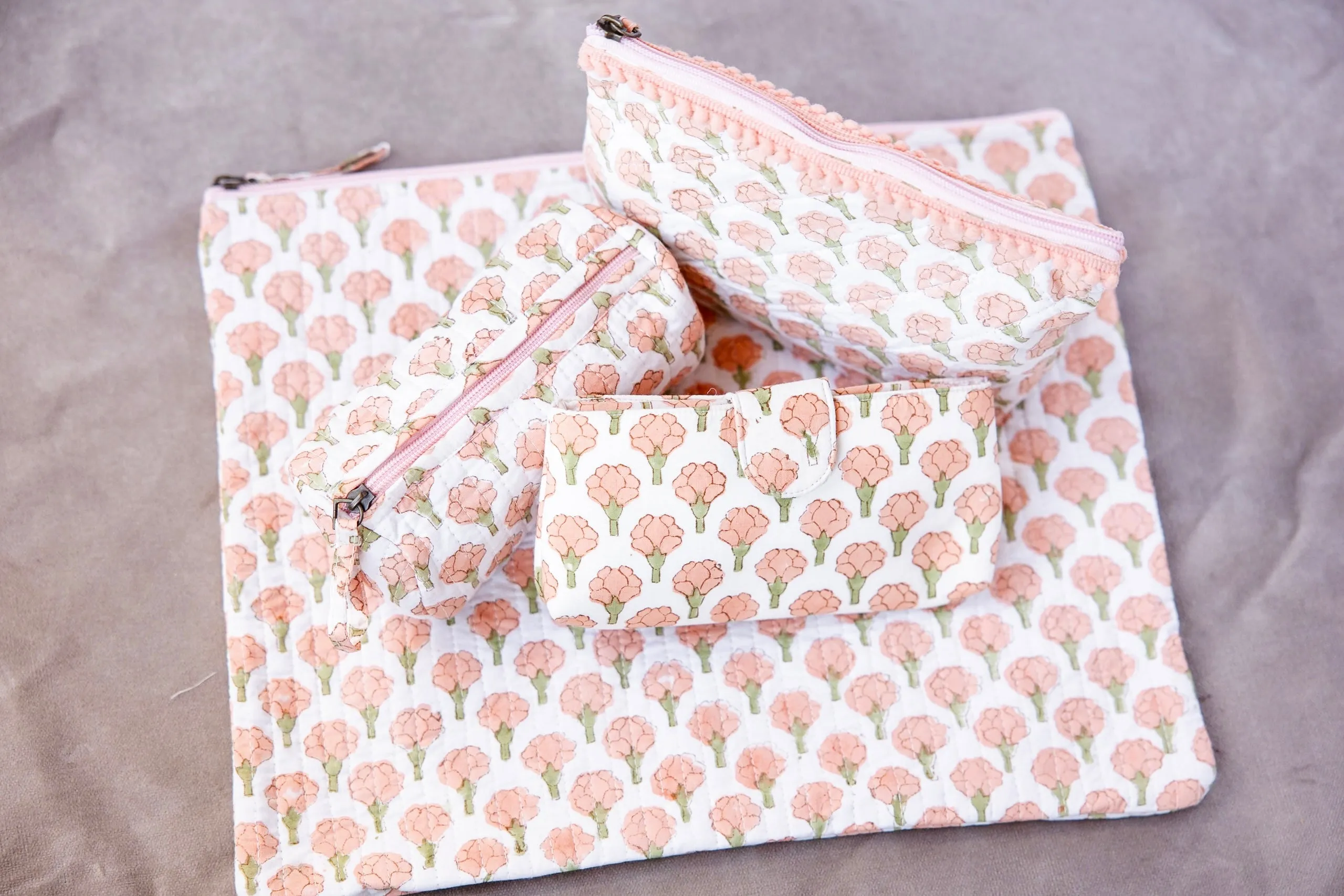 Block Print Cotton Pouch Medium - Peach Peony