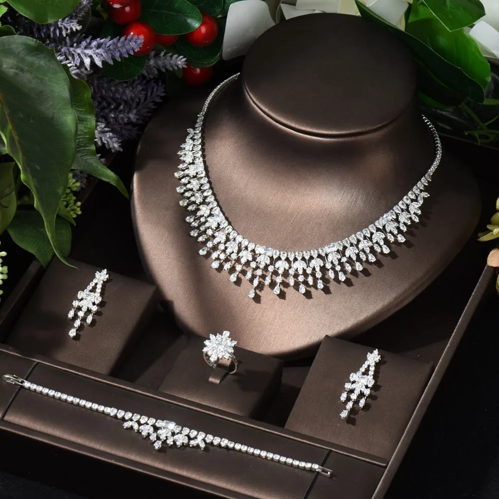 Elegant Leaf Design Bridal Necklace Set