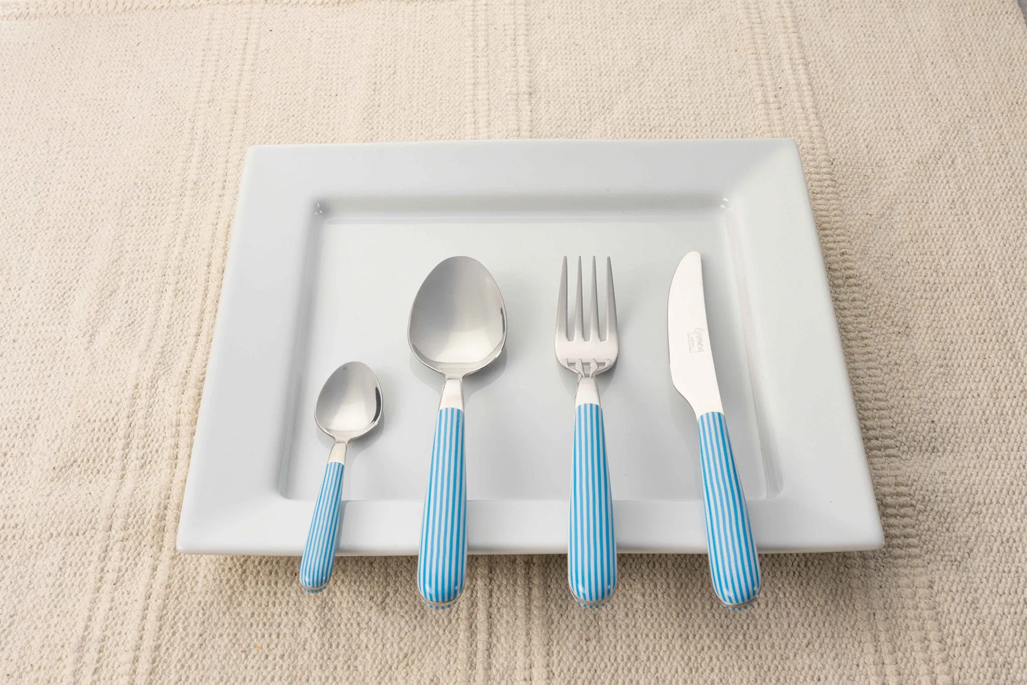 Greenworks 24 Piece Cutlery Set Seersucker Stripe