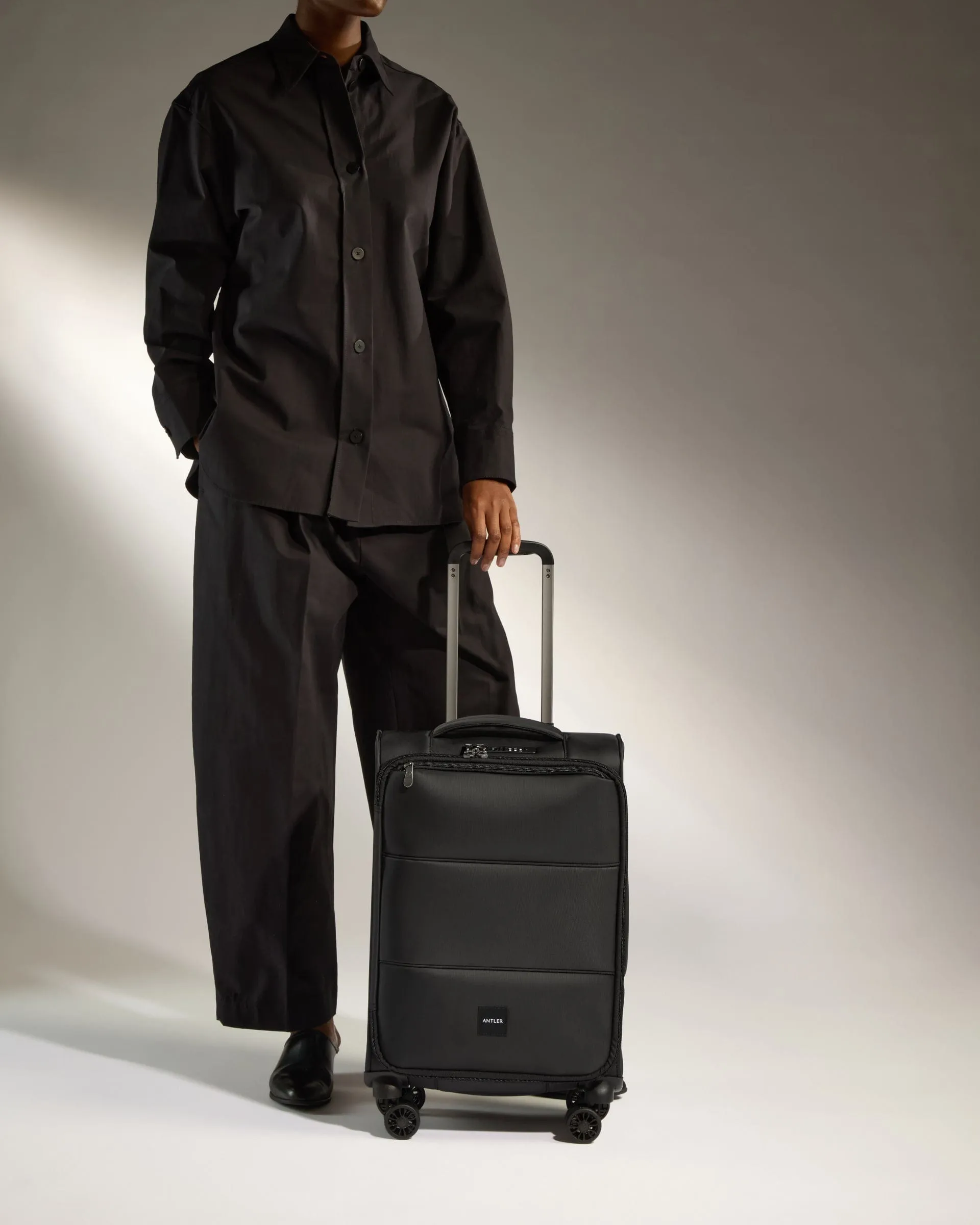 Lightest Cabin Suitcase in Black - Soft Stripe