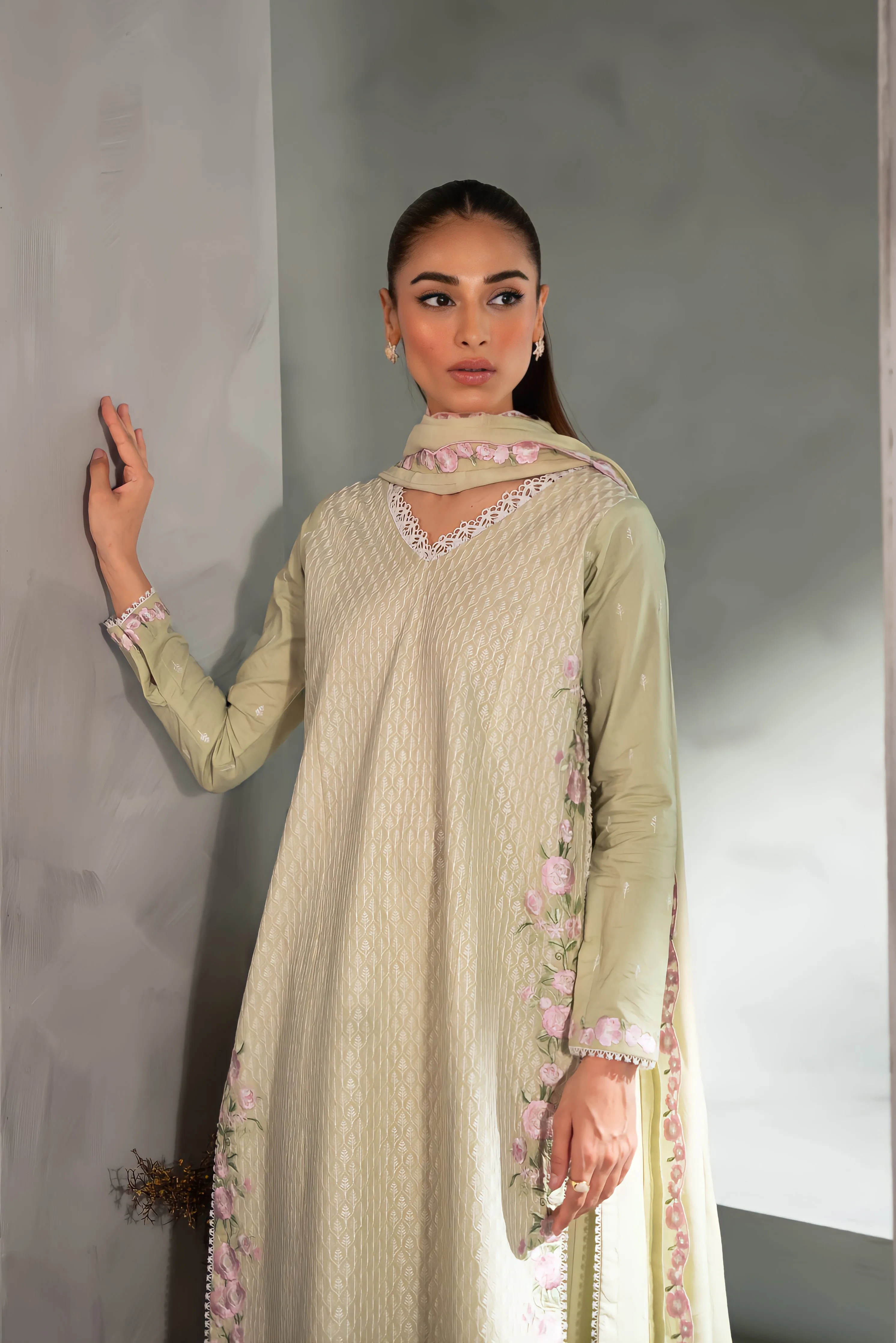 Pistachio Embroidered 3Pcs (Npa3-24419)