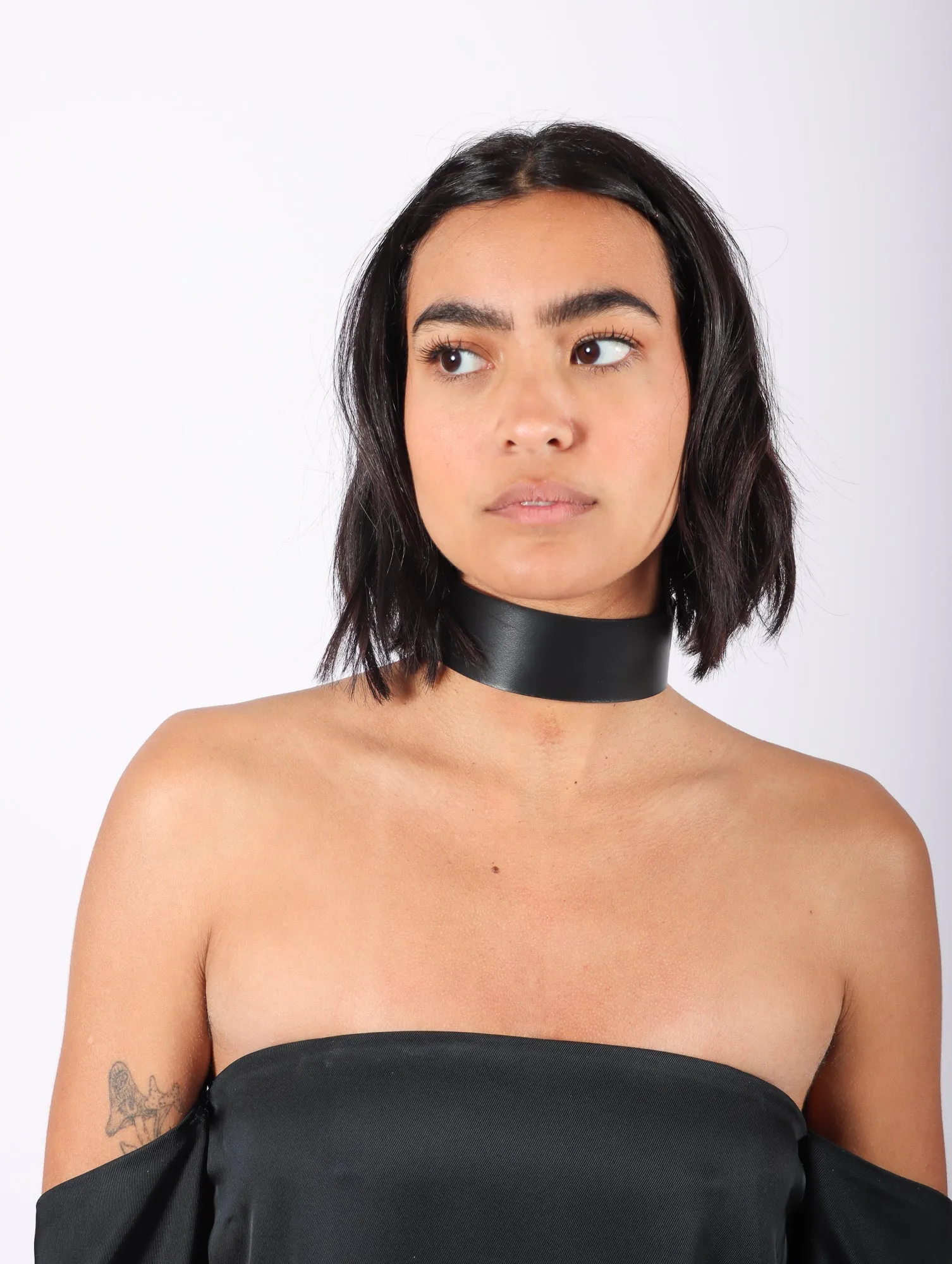 PM Choker in Black by Aumorfia