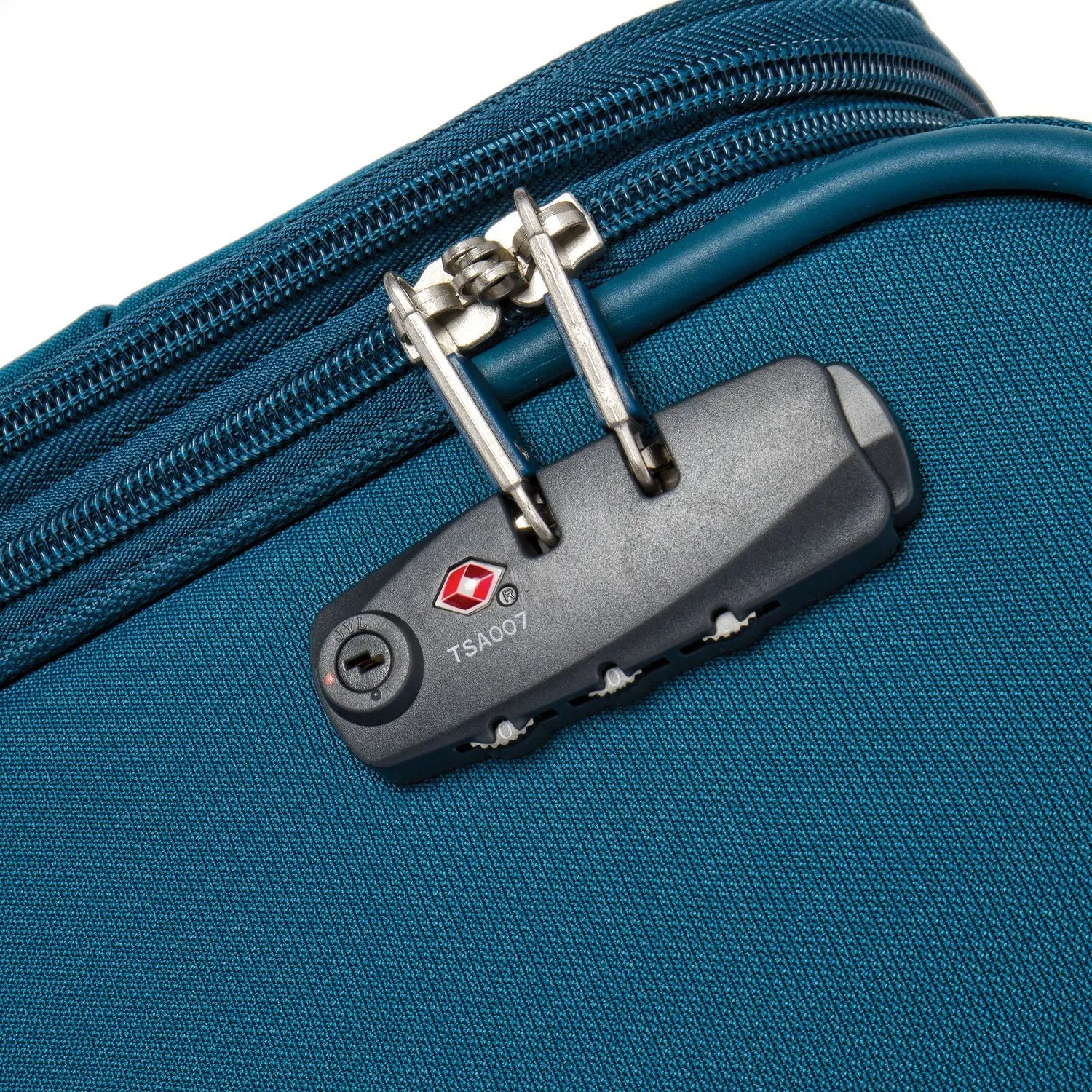 Samsonite Base Boost Medium Expandable Spinner