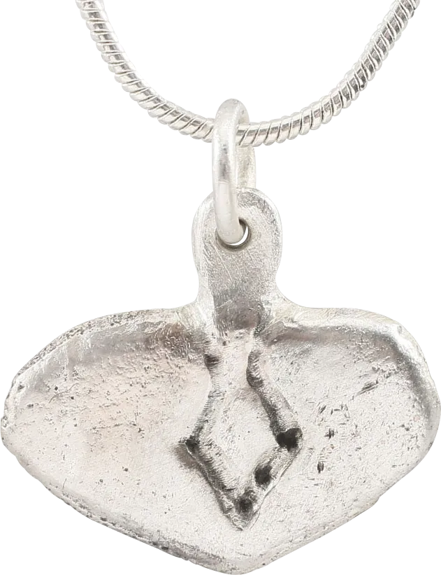 VIKING HEART PENDANT NECKLACE, C.900-1050 AD