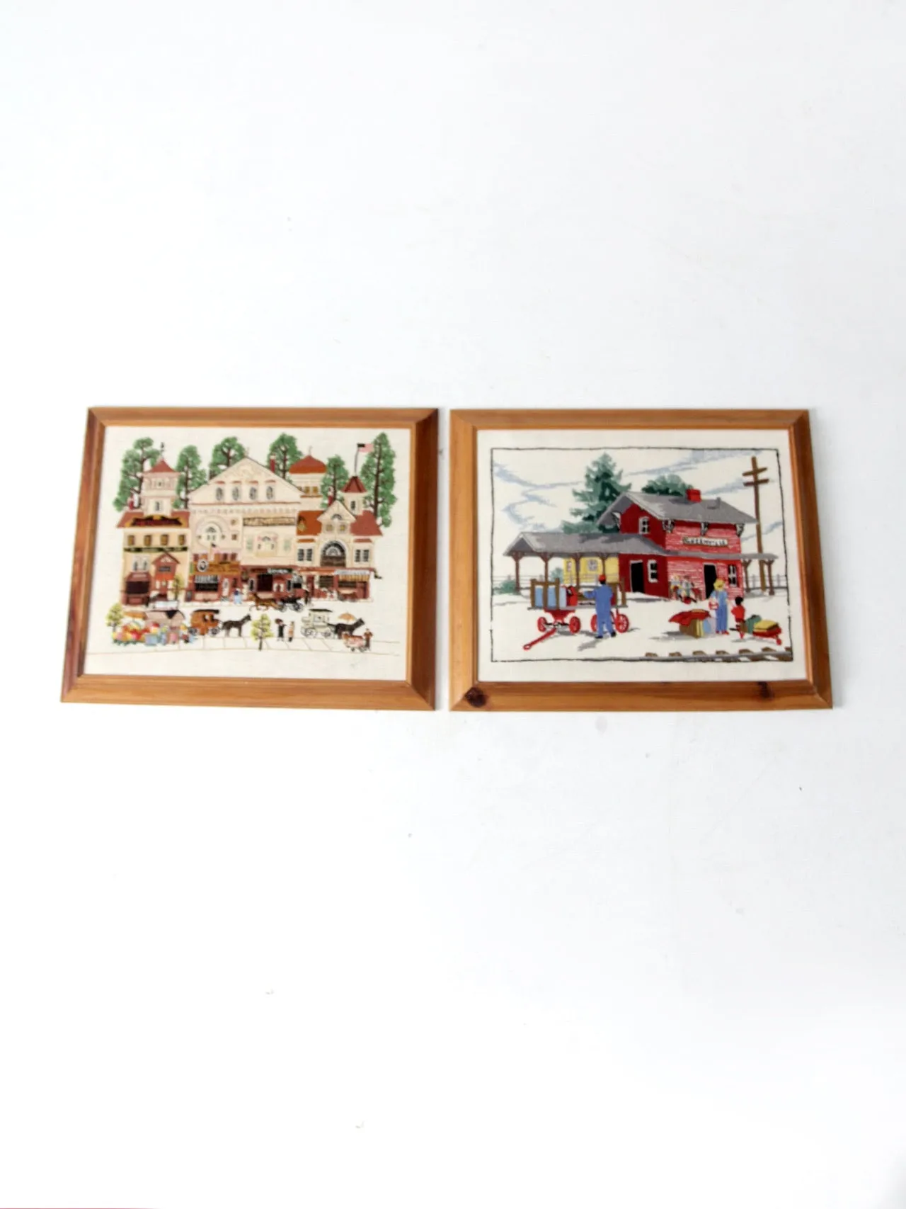 vintage framed crewel needlework art wall hangings pair