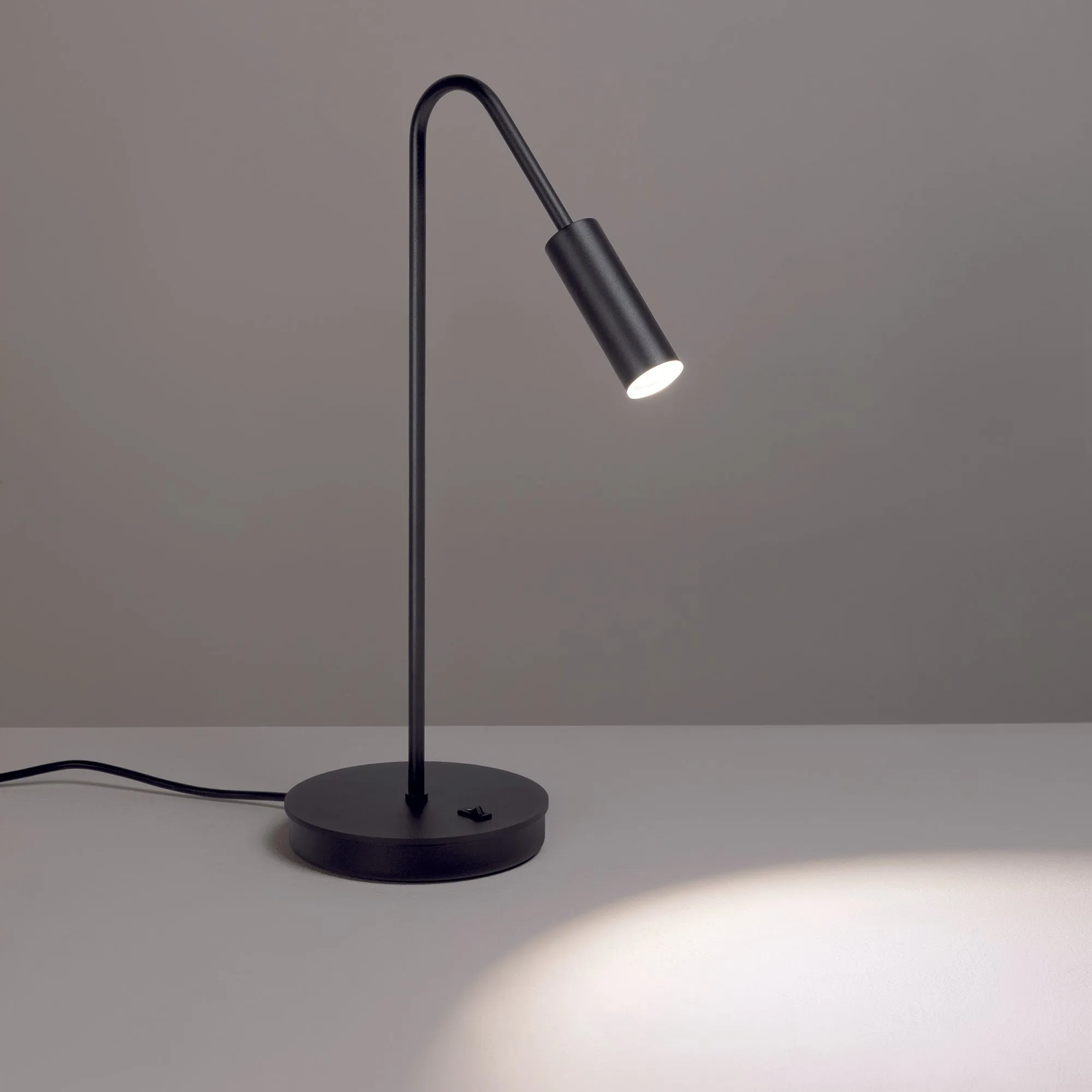 Volta Table Lamp